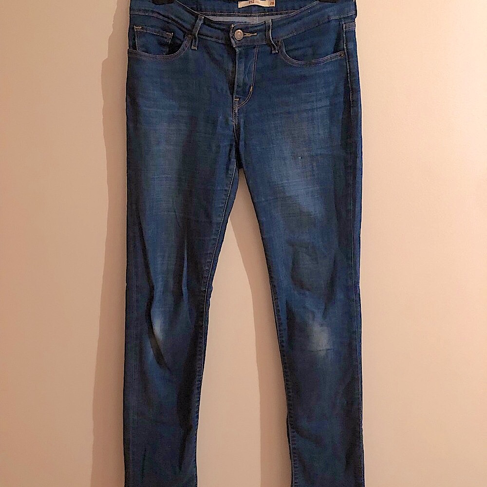 Levi’s 712